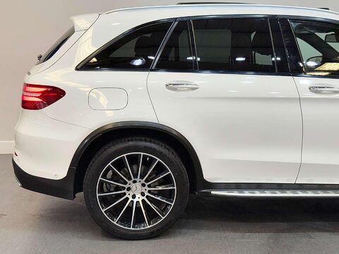Mercedes-Benz GLC 3.0 GLC43 V6 AMG (Premium Plus) SUV 5dr Petrol G-Tronic+ 4MATIC Euro 6 (s/s 20