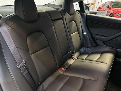 Tesla Model 3 Model 3 Standard-Range + 4dr 41