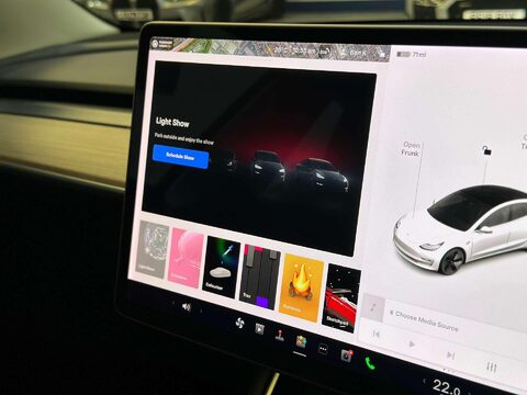 Tesla Model 3 Model 3 Standard-Range + 4dr 50