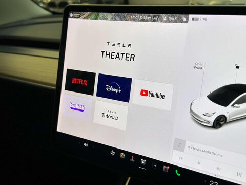 Tesla Model 3 Model 3 Standard-Range + 4dr 52