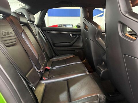 Audi A4 4.2 RS 4 Quattro 4WD 4dr 40