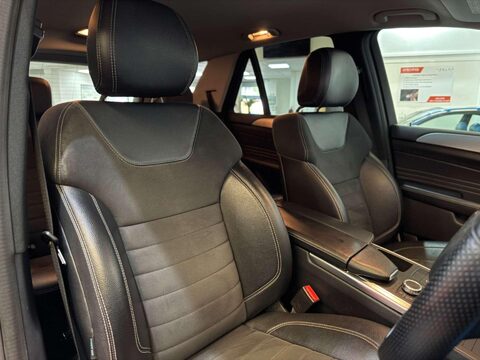 Mercedes-Benz M Class 3.0 ML350 V6 BlueTEC AMG Sport SUV 5dr Diesel G-Tronic 4WD Euro 6 (s/s) (25 6