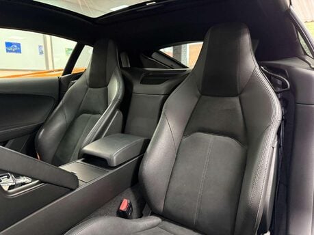 Jaguar F-Type 2.0i R-Dynamic Coupe 2dr Petrol Auto Euro 6 (s/s) (300 ps) 