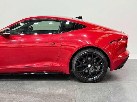 Jaguar F-Type 2.0i R-Dynamic Coupe 2dr Petrol Auto Euro 6 (s/s) (300 ps) 18