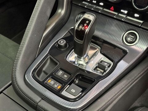 Jaguar F-Type 2.0i R-Dynamic Coupe 2dr Petrol Auto Euro 6 (s/s) (300 ps) 52