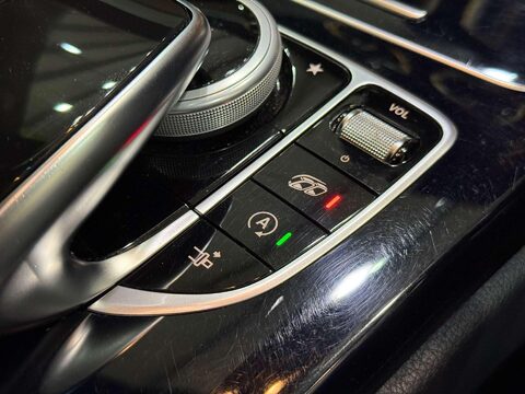 Mercedes-Benz C Class 4.0 C63 V8 BiTurbo AMG Coupe 2dr Petrol SpdS MCT Euro 6 (s/s) (476 ps) 46