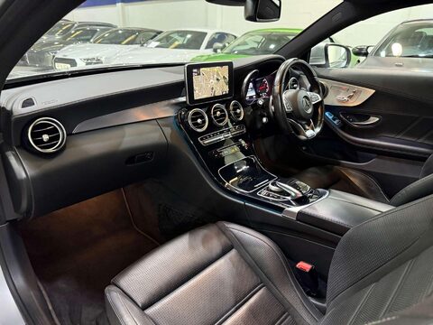 Mercedes-Benz C Class 4.0 C63 V8 BiTurbo AMG Coupe 2dr Petrol SpdS MCT Euro 6 (s/s) (476 ps) 39