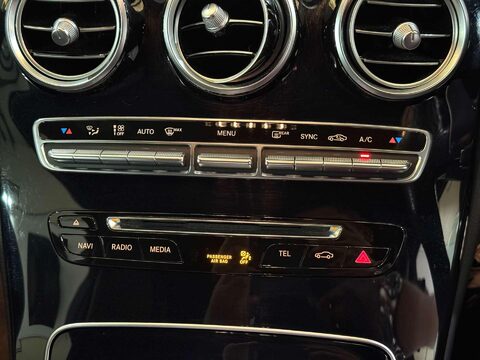 Mercedes-Benz C Class 4.0 C63 V8 BiTurbo AMG Coupe 2dr Petrol SpdS MCT Euro 6 (s/s) (476 ps) 44