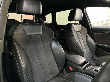 Audi A4 2.0 TFSI 40 Black Edition Estate 5dr Petrol S Tronic Euro 6 (s/s) (190 ps) 