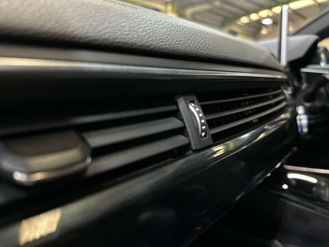 Audi A4 2.0 TFSI 40 Black Edition Estate 5dr Petrol S Tronic Euro 6 (s/s) (190 ps) 42