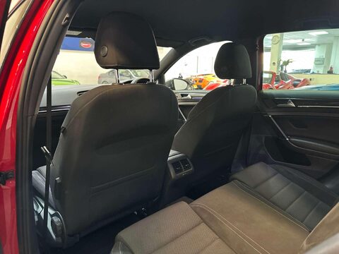 Volkswagen Golf 2.0 TSI BlueMotion Tech R Hatchback 5dr Petrol DSG 4Motion Euro 6 (s/s) (31 57