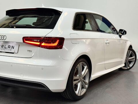 Audi A3 2.0 A3 S Line Nav TDI Semi-Auto 3dr 30