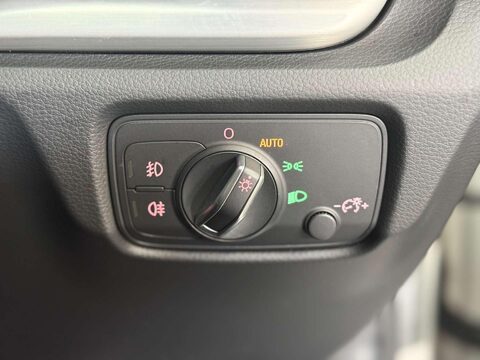 Audi A3 2.0 A3 S Line Nav TDI Semi-Auto 3dr 52