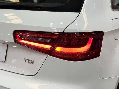 Audi A3 2.0 A3 S Line Nav TDI Semi-Auto 3dr 54