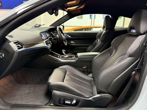 BMW M4 3.0 BiTurbo Competition Coupe 2dr Petrol Steptronic Euro 6 (s/s) (510 ps) 33