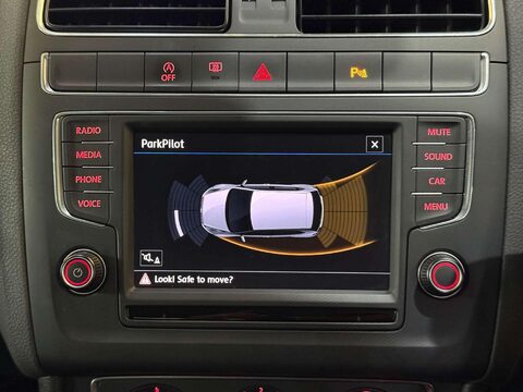 Volkswagen Polo 1.2 TSI BlueMotion Tech Match Edition Hatchback 3dr Petrol DSG Euro 6 (s/s) 38