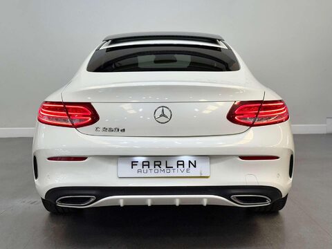 Mercedes-Benz C Class 2.1 C250d AMG Line (Premium Plus) Coupe 2dr Diesel G-Tronic+ Euro 6 (s/s) ( 26