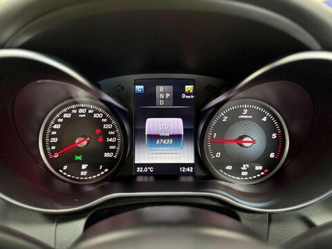 Mercedes-Benz C Class 2.1 C250d AMG Line (Premium Plus) Coupe 2dr Diesel G-Tronic+ Euro 6 (s/s) ( 34