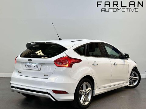 Ford Focus 1.0T EcoBoost Zetec Hatchback 5dr Petrol Manual Euro 6 (s/s) (100 ps) 4