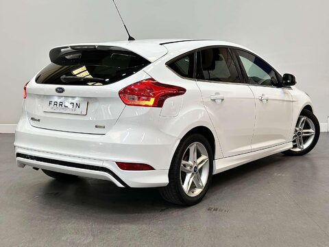 Ford Focus 1.0T EcoBoost Zetec Hatchback 5dr Petrol Manual Euro 6 (s/s) (100 ps) 24