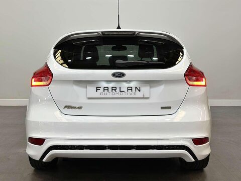 Ford Focus 1.0T EcoBoost Zetec Hatchback 5dr Petrol Manual Euro 6 (s/s) (100 ps) 23