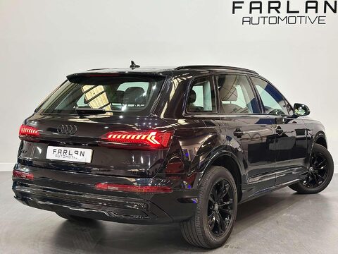 Audi Q7 3.0 TDI V6 50 Sport SUV 5dr Diesel Tiptronic quattro Euro 6 (s/s) (286 ps) 4