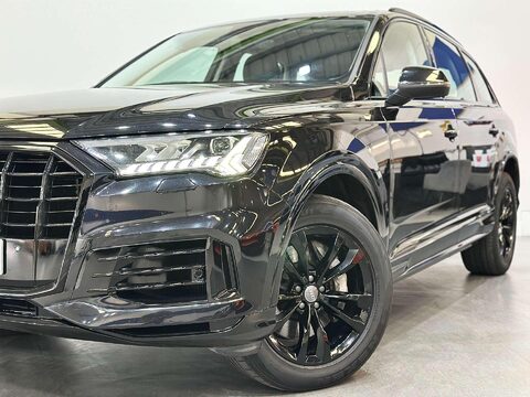 Audi Q7 3.0 TDI V6 50 Sport SUV 5dr Diesel Tiptronic quattro Euro 6 (s/s) (286 ps) 13