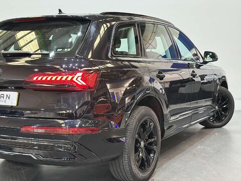 Audi Q7 3.0 TDI V6 50 Sport SUV 5dr Diesel Tiptronic quattro Euro 6 (s/s) (286 ps) 24