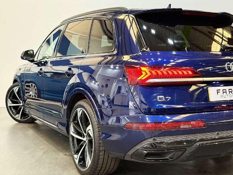 Audi Q7 3.0 TDI V6 50 Black Edition SUV 5dr Diesel Tiptronic quattro Euro 6 (s/s) ( 28