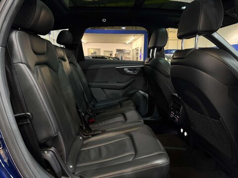 Audi Q7 3.0 TDI V6 50 Black Edition SUV 5dr Diesel Tiptronic quattro Euro 6 (s/s) ( 51