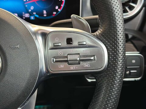 Mercedes-Benz A Class 2.0 A35 AMG (Premium Plus) Hatchback 5dr Petrol SpdS DCT 4MATIC Euro 6 (s/s 33