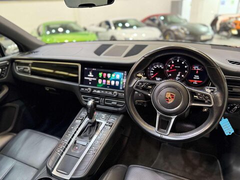 Porsche Macan 2.0T SUV 5dr Petrol PDK 4WD Euro 6 (s/s) (245 ps) 2