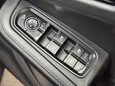 Porsche Macan 2.0T SUV 5dr Petrol PDK 4WD Euro 6 (s/s) (245 ps) 46