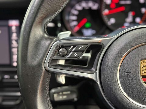 Porsche Macan 2.0T SUV 5dr Petrol PDK 4WD Euro 6 (s/s) (245 ps) 33