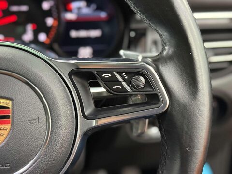 Porsche Macan 2.0T SUV 5dr Petrol PDK 4WD Euro 6 (s/s) (245 ps) 34