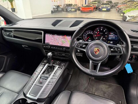Porsche Macan 2.0T SUV 5dr Petrol PDK 4WD Euro 6 (s/s) (245 ps) 31