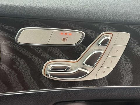Mercedes-Benz GLC 2.1 GLC220d AMG Line (Premium) Coupe 5dr Diesel G-Tronic 4MATIC Euro 6 (s/s 55