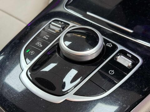 Mercedes-Benz E Class 2.0 E220d SE Saloon 4dr Diesel G-Tronic+ Euro 6 (s/s) (194 ps) 50