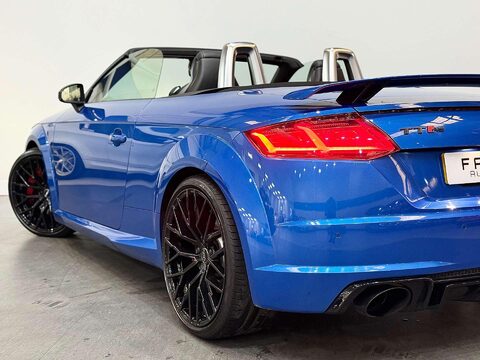 Audi TT 2.5 TFSI Roadster 2dr Petrol S Tronic quattro Euro 6 (s/s) (400 ps) 31