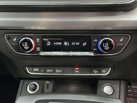 Audi Q5 2.0 TFSI S line SUV 5dr Petrol S Tronic quattro Euro 6 (s/s) (252 ps) 50