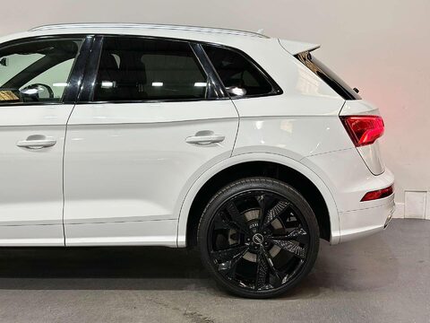 Audi Q5 2.0 TFSI S line SUV 5dr Petrol S Tronic quattro Euro 6 (s/s) (252 ps) 17