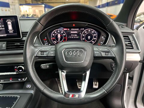 Audi Q5 2.0 TFSI S line SUV 5dr Petrol S Tronic quattro Euro 6 (s/s) (252 ps) 36