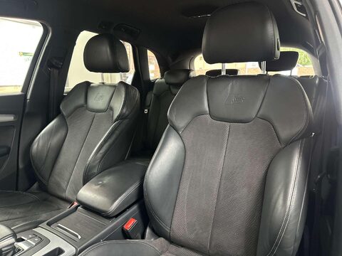 Audi Q5 2.0 TFSI S line SUV 5dr Petrol S Tronic quattro Euro 6 (s/s) (252 ps) 6