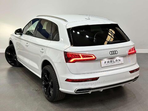 Audi Q5 2.0 TFSI S line SUV 5dr Petrol S Tronic quattro Euro 6 (s/s) (252 ps) 31