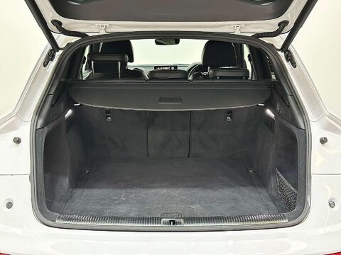Audi Q5 2.0 TFSI S line SUV 5dr Petrol S Tronic quattro Euro 6 (s/s) (252 ps) 64