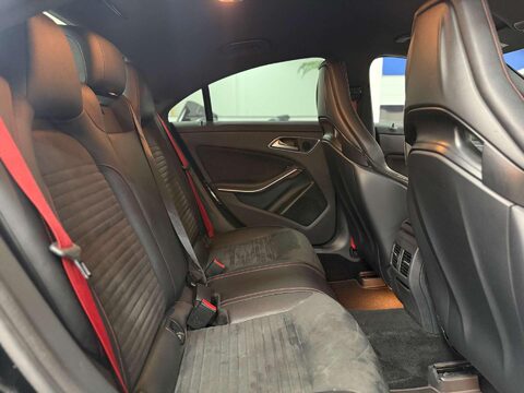 Mercedes-Benz CLA Class 2.0 CLA45 AMG Coupe 4dr Petrol SpdS DCT 4MATIC Euro 6 (s/s) (381 ps) 39