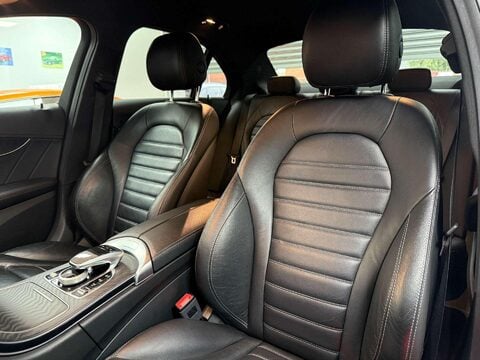 Mercedes-Benz C Class 2.0 C220d AMG Line (Premium) Saloon 4dr Diesel G-Tronic+ Euro 6 (s/s) (194  6
