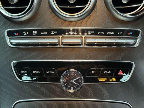 Mercedes-Benz C Class 2.0 C220d AMG Line (Premium) Saloon 4dr Diesel G-Tronic+ Euro 6 (s/s) (194  59