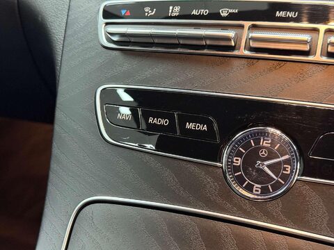 Mercedes-Benz C Class 2.0 C220d AMG Line (Premium) Saloon 4dr Diesel G-Tronic+ Euro 6 (s/s) (194  63
