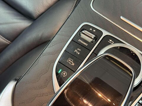 Mercedes-Benz C Class 2.0 C220d AMG Line (Premium) Saloon 4dr Diesel G-Tronic+ Euro 6 (s/s) (194  65